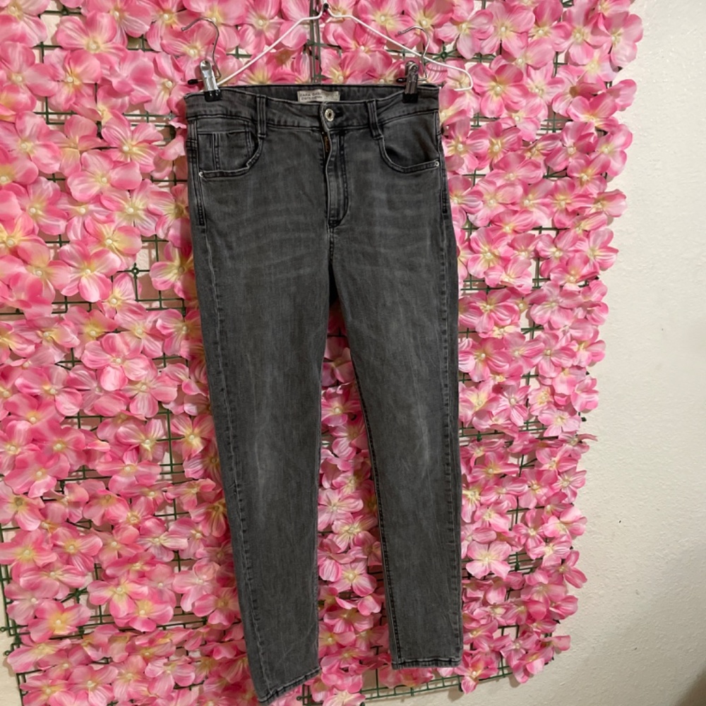 Zara Basic Denim Jeans - image 2